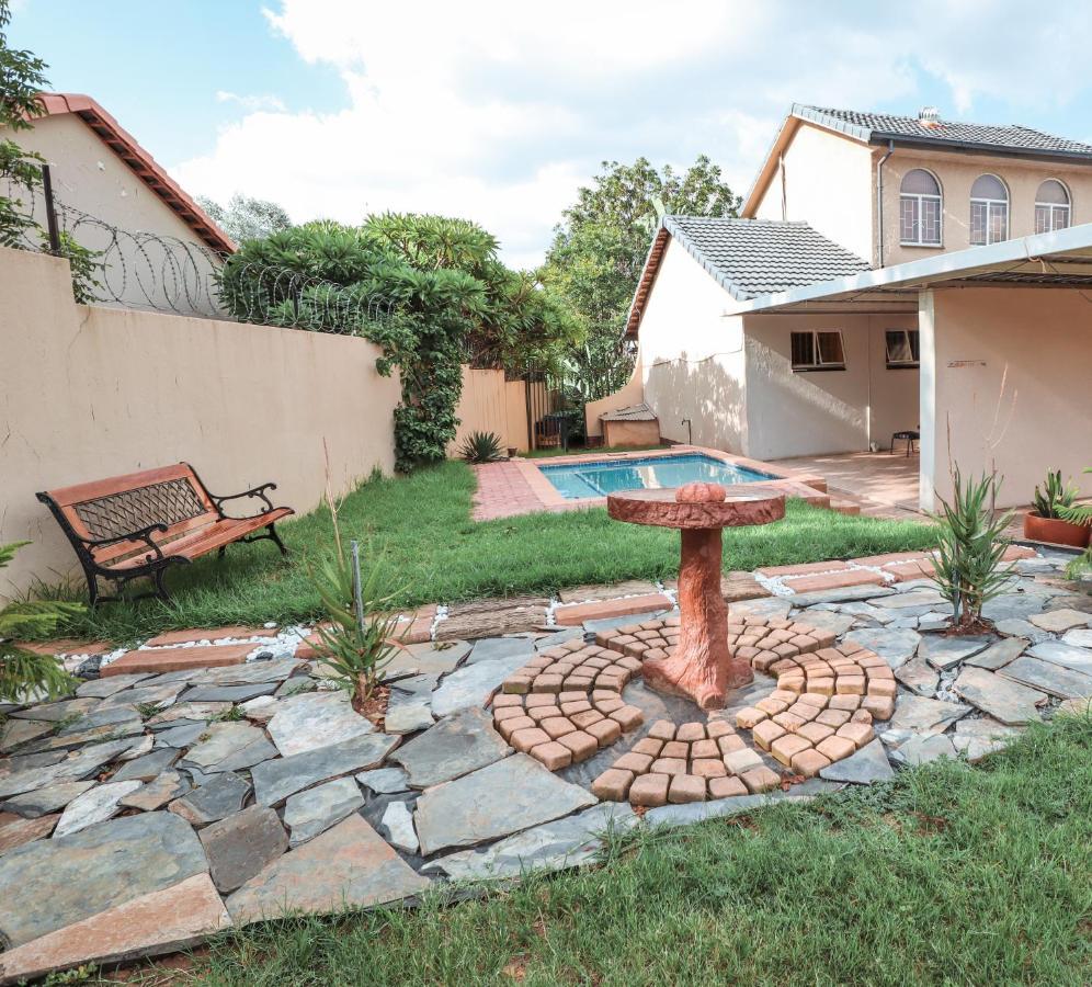 Menlyn Maine: The Exquisite Lunette Pretoria-Noord Kültér fotó
